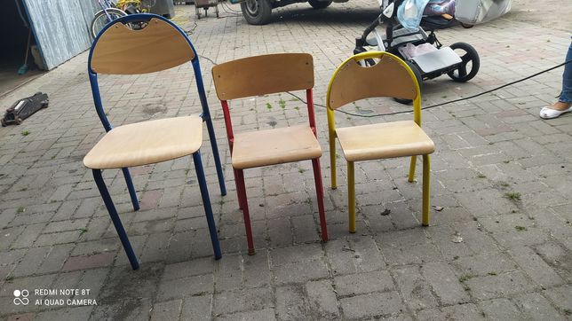 Krzesełka różne wielkości