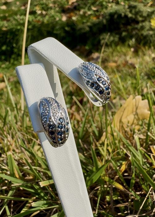 Золотые серьги с бриллиантами и сапфирами 585 пробы