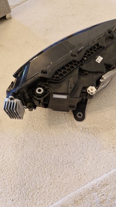 Skoda superb 3 lampa lewa lift reflektor