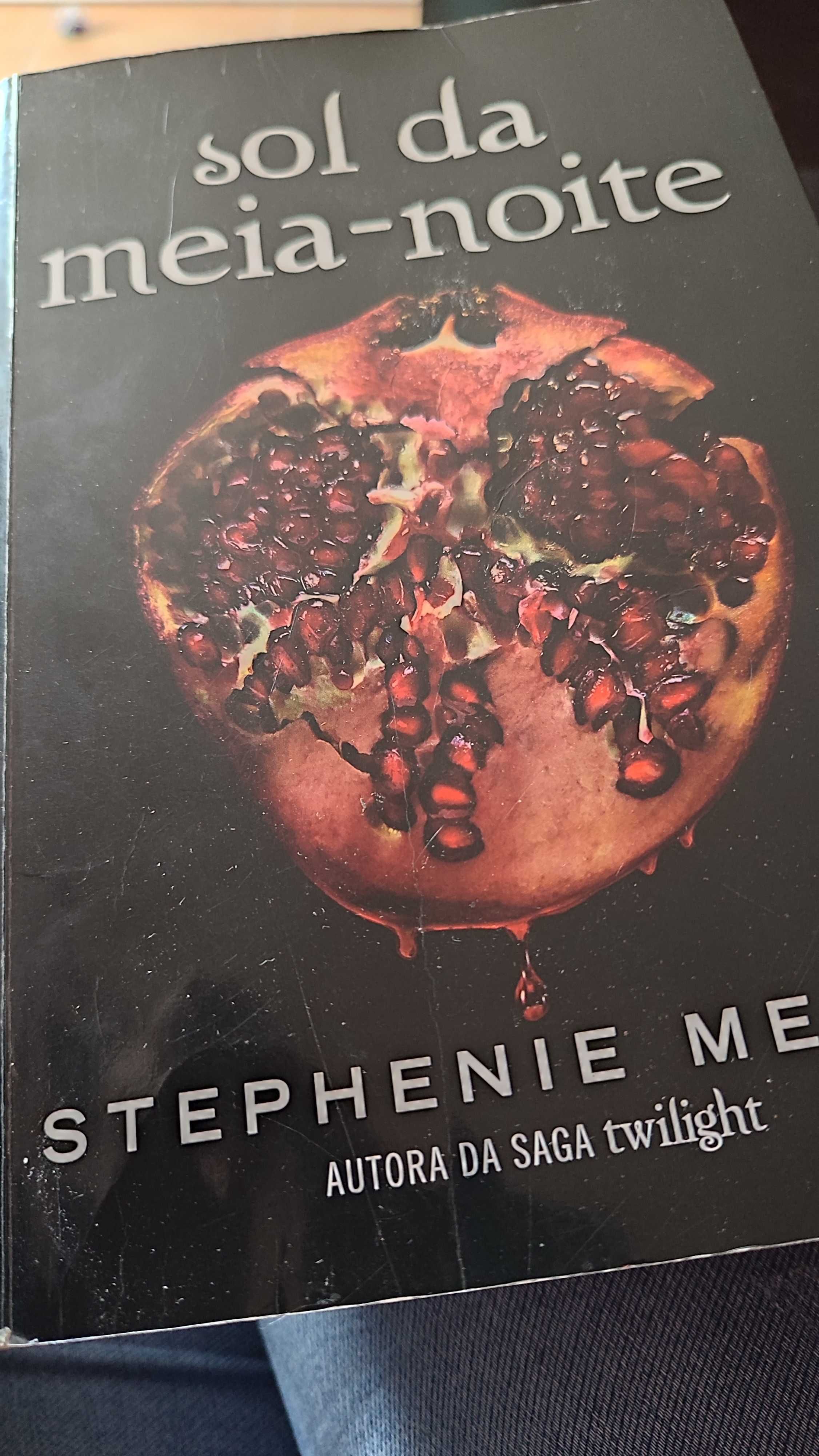 Livro Sol a meia noite Stephanie Meyer