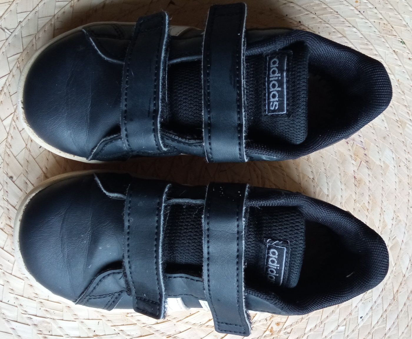 Buty Adidas r.26 wkładka 16,5cm.