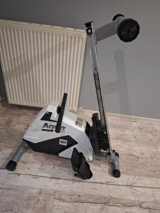 Wioślarz aquo biały