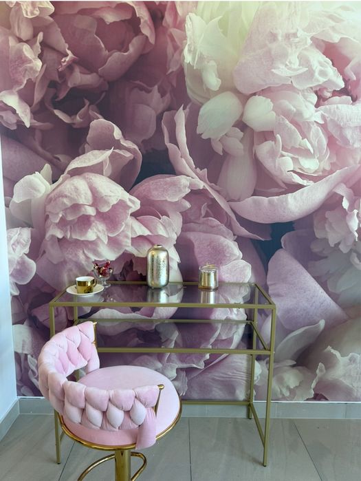 Sprzedam konsole szklaną toaletka złota