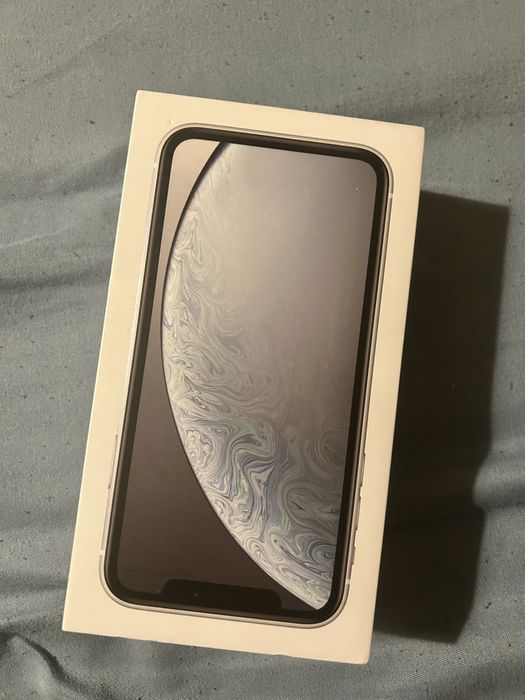 Bialy iPhone XR