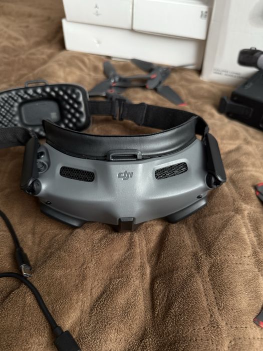 Продам Дрон DJI FPV