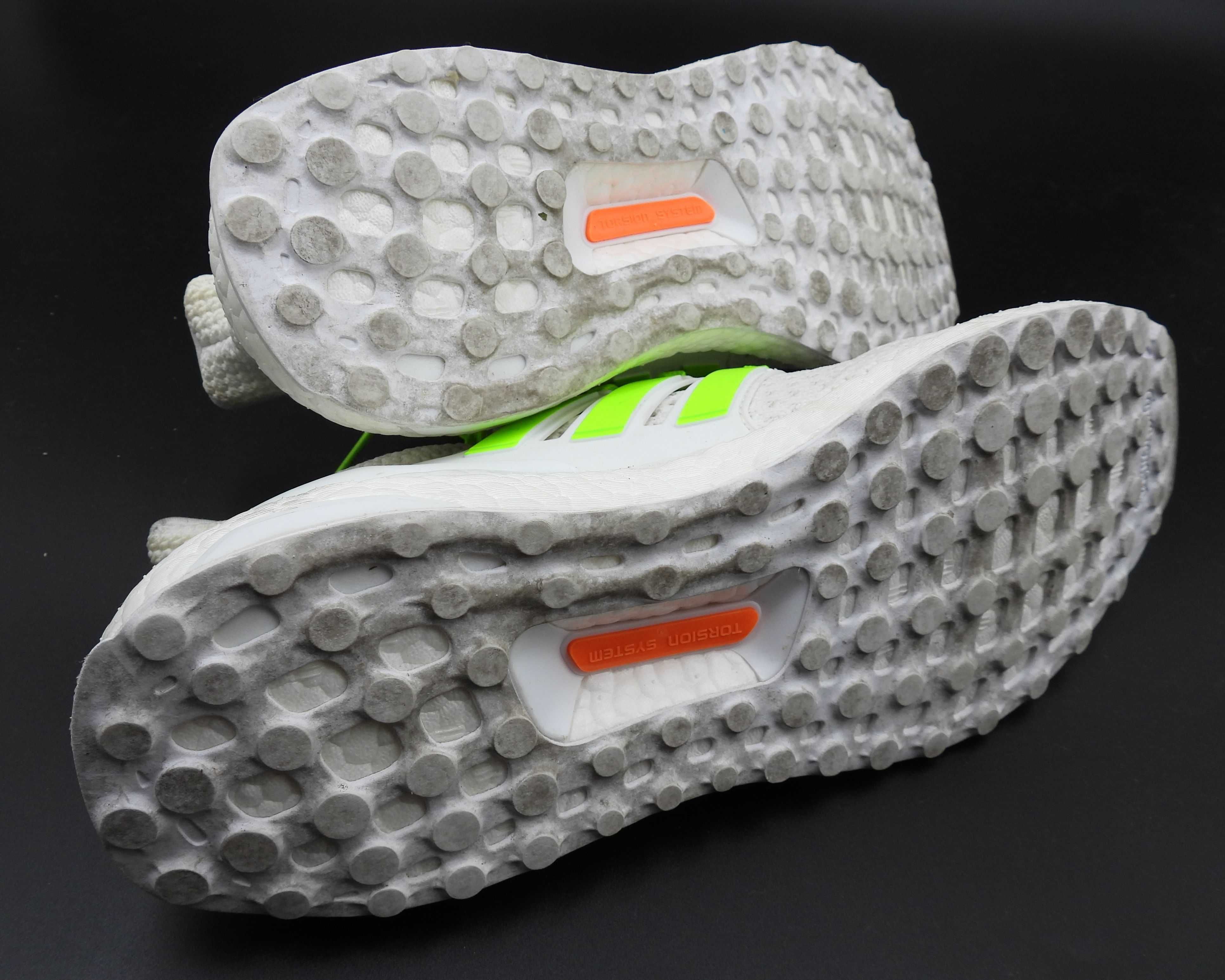 Adidas Ultra Boost leciutkie buty do biegania r. 40,66