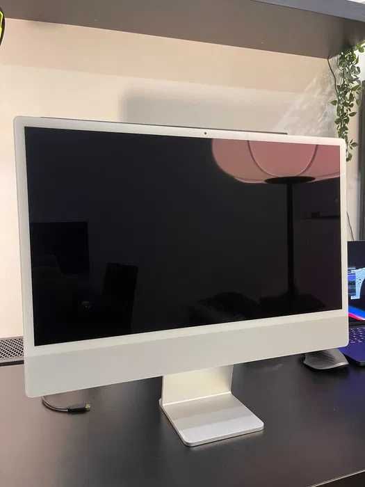 Apple iMac 24" M1 2021