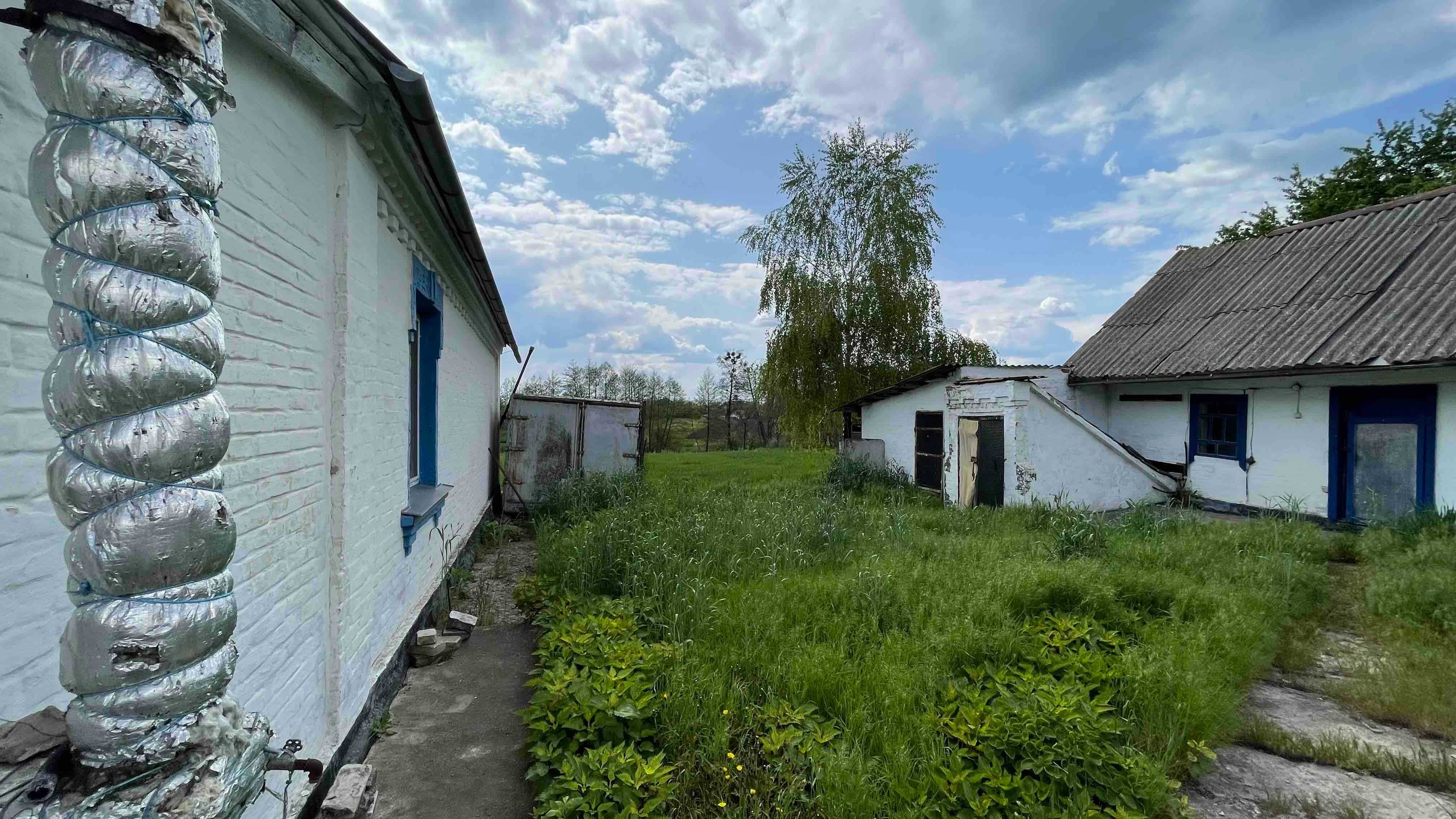Цегляний будинок  в селі Пологи. Зручності. 62 сотки