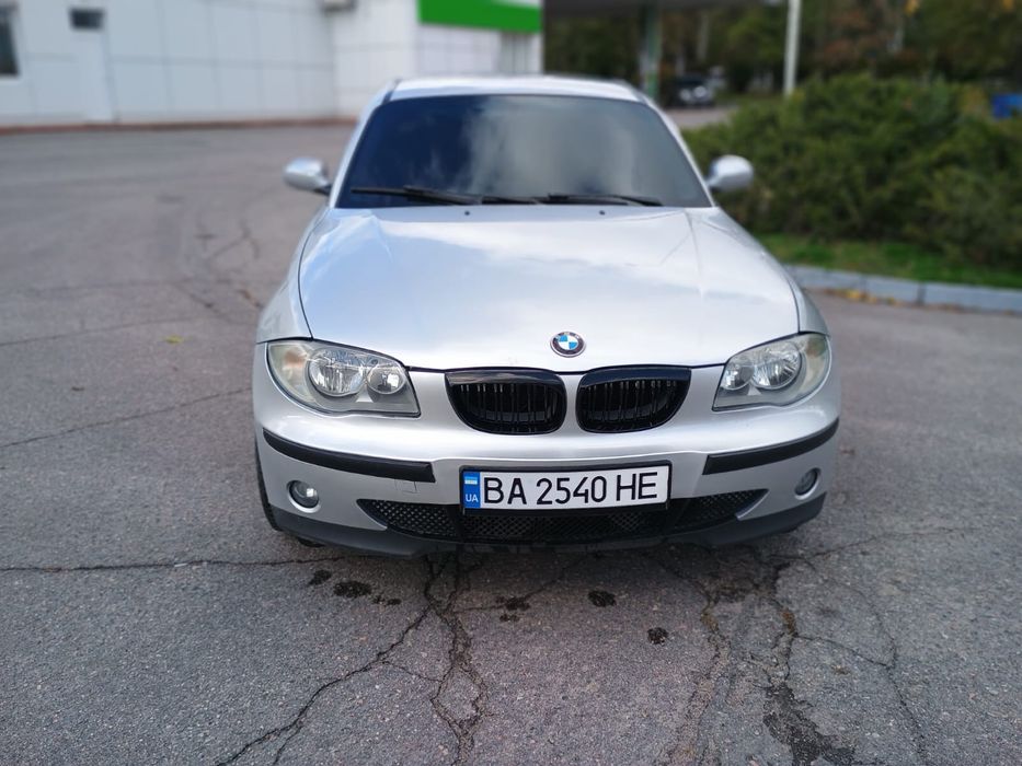 Продам BMW 1 series