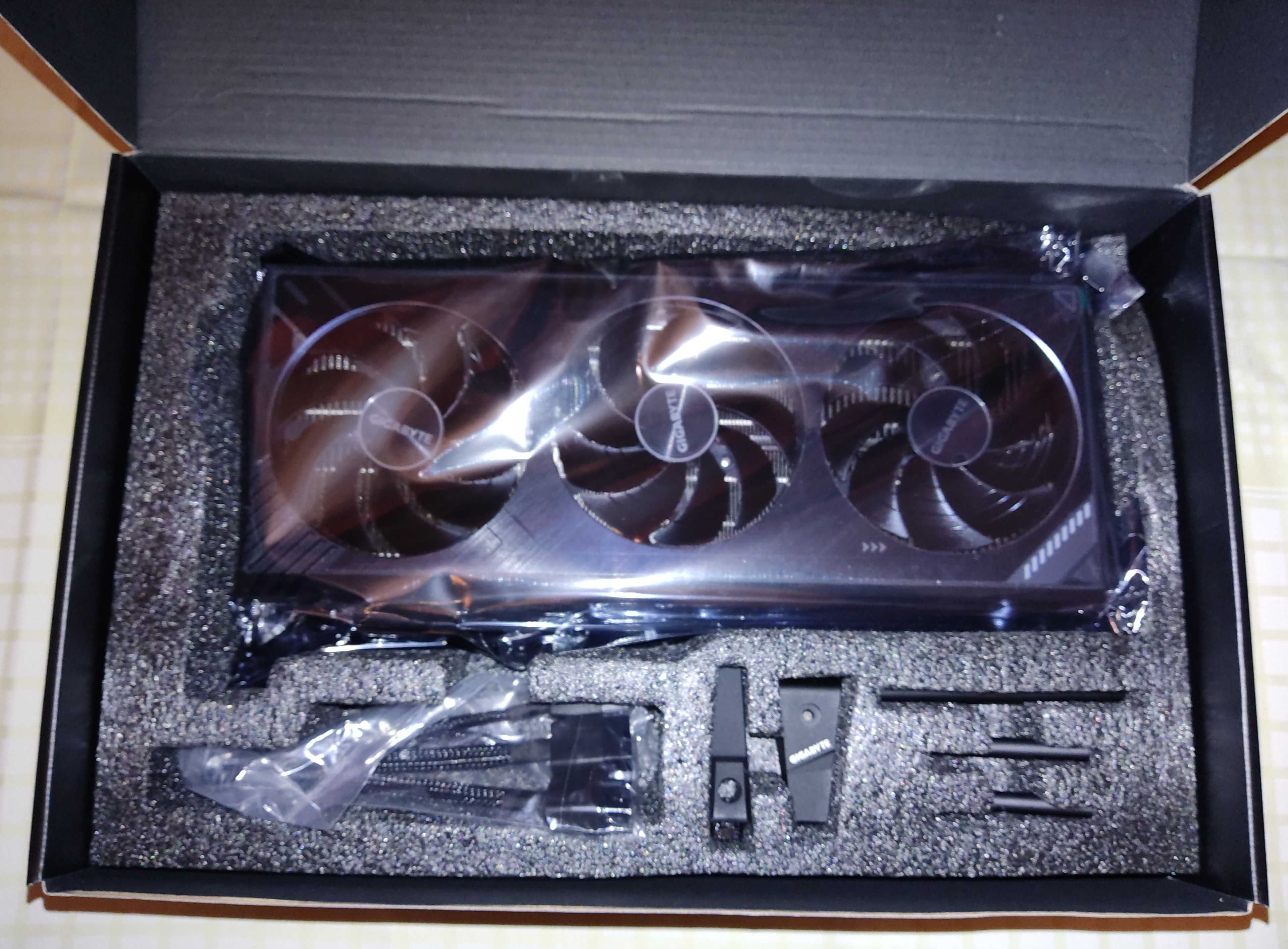 NOWA Plomba Gwarancja Gigabyte GeForce RTX 4090 WINDFORCE 24G