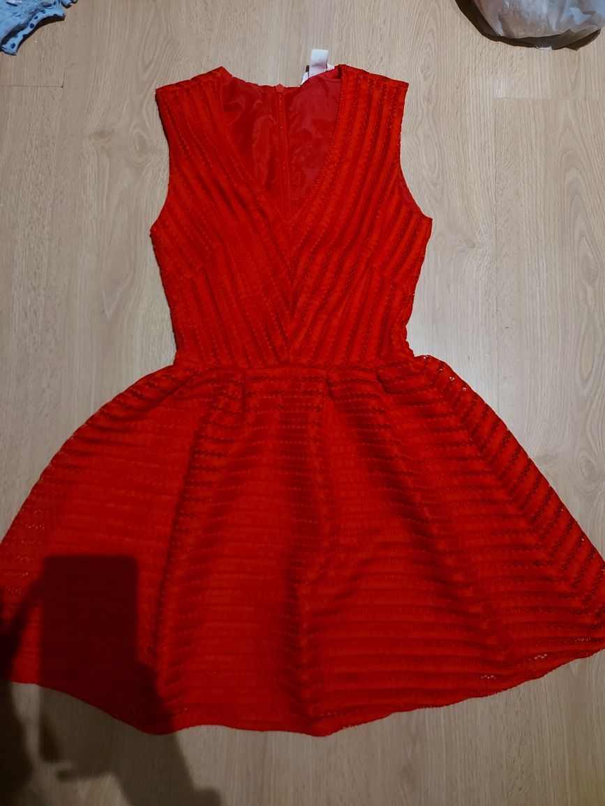 Czerwona sukienka H&M rozmiar 34/XS