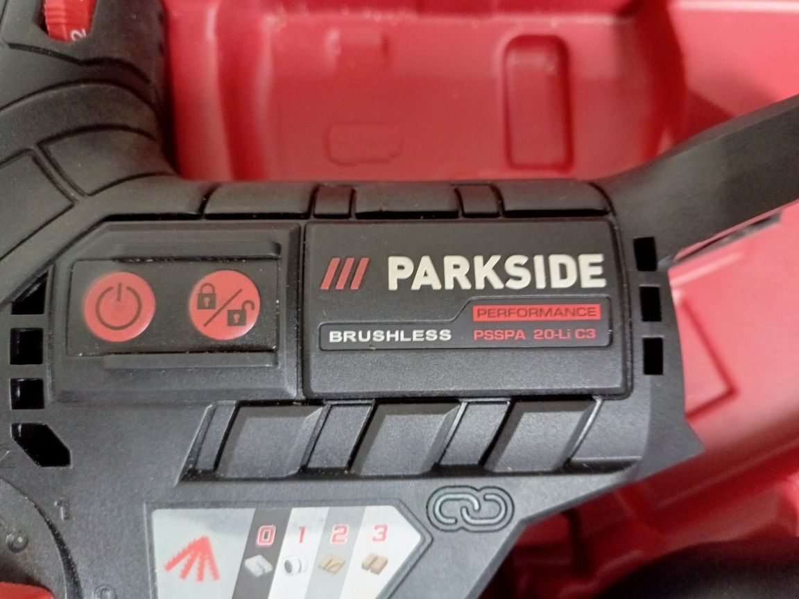 Wyrzynarka akumulatorowa Parkside PSSPA 20-li C3
