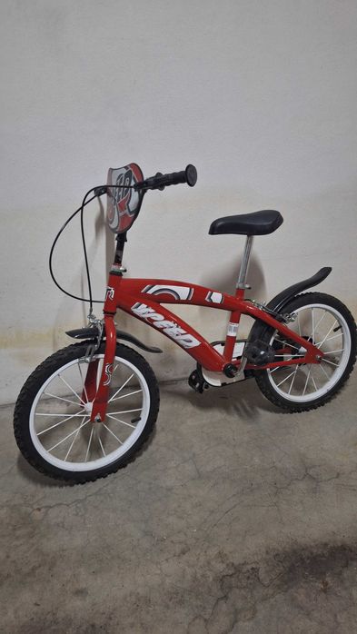 Duas Bicicletas de Criança como Novas