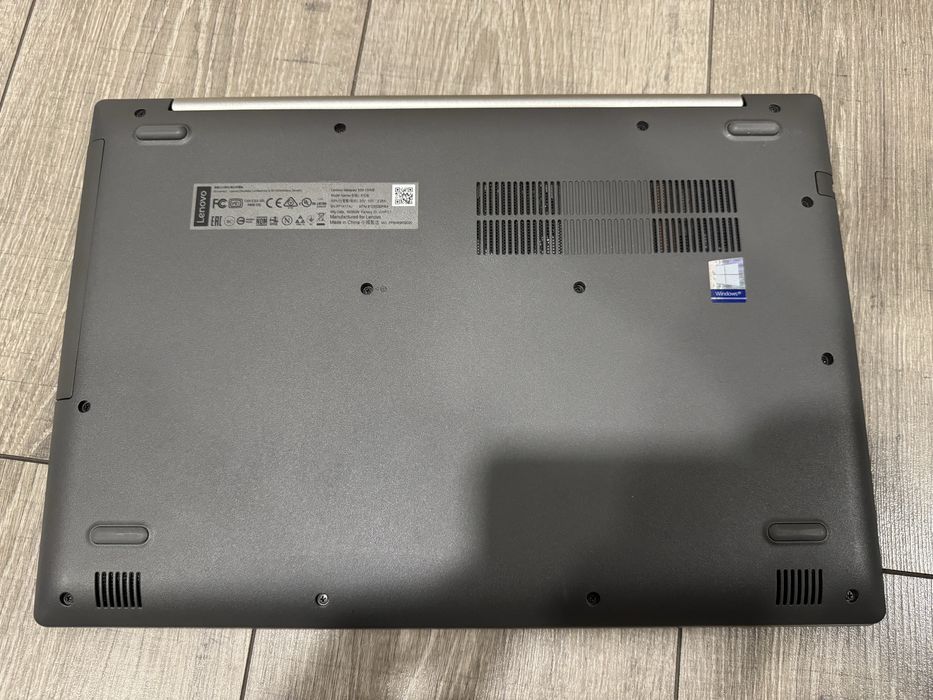 Ігровий ноутбук. MX150, 8Gb DDR4, i3, нова SSD 240Gb, налаштований.