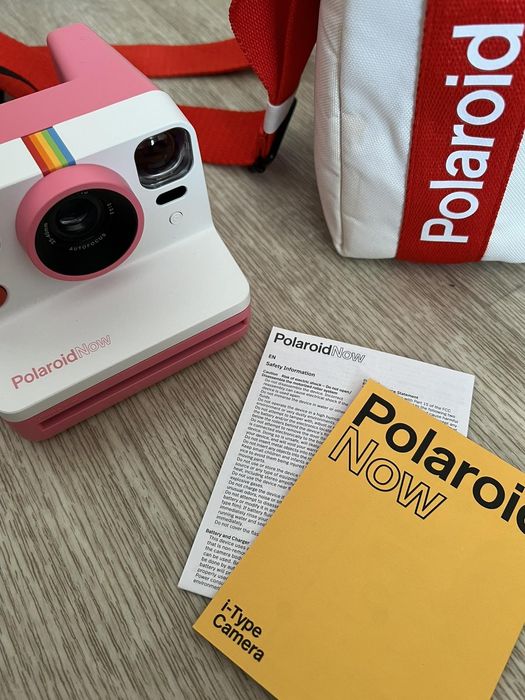 Фотоапарат з сумкою миттєвого друку Polaroid Now рожевий з білим