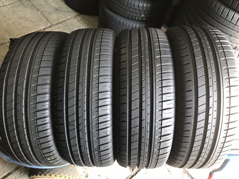 215/45/18 R18 Michelin Pilot Sport 3 4шт новые