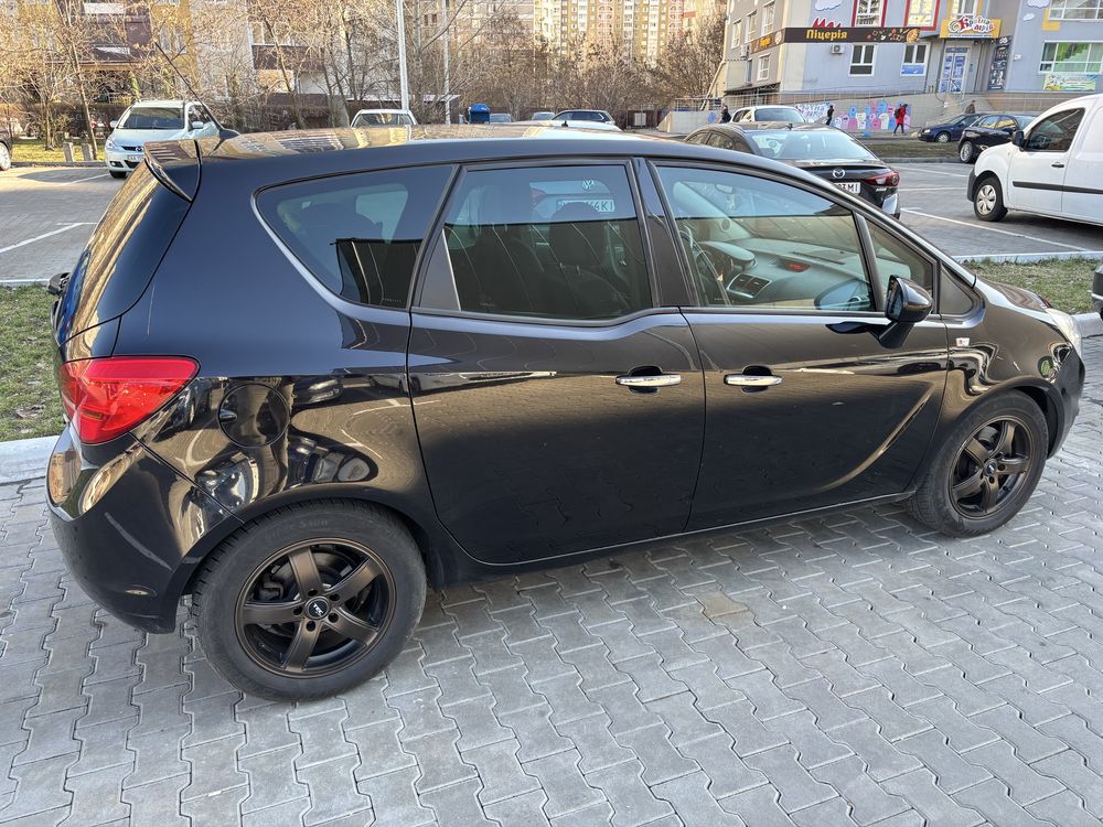 Opel Meriva B 1,7 cdti