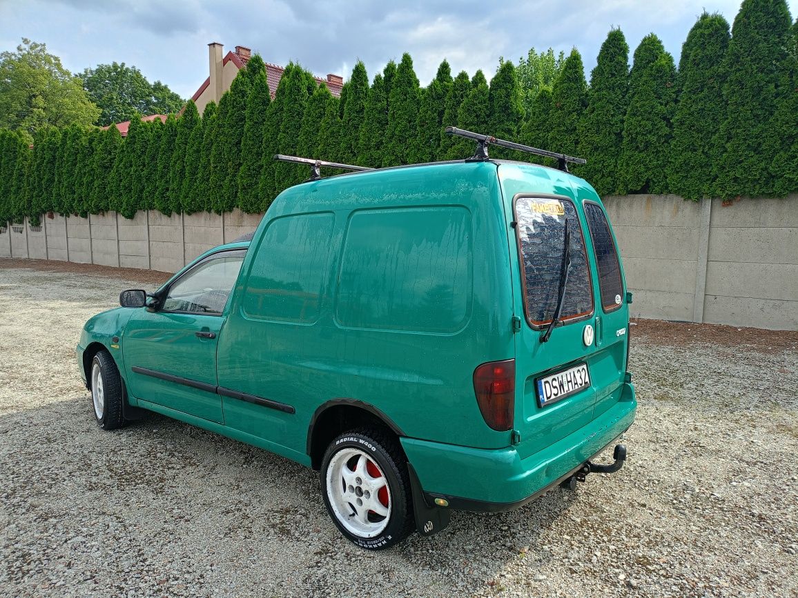 VW Caddy Zielony Szatan 1.9d (czytaj opis)