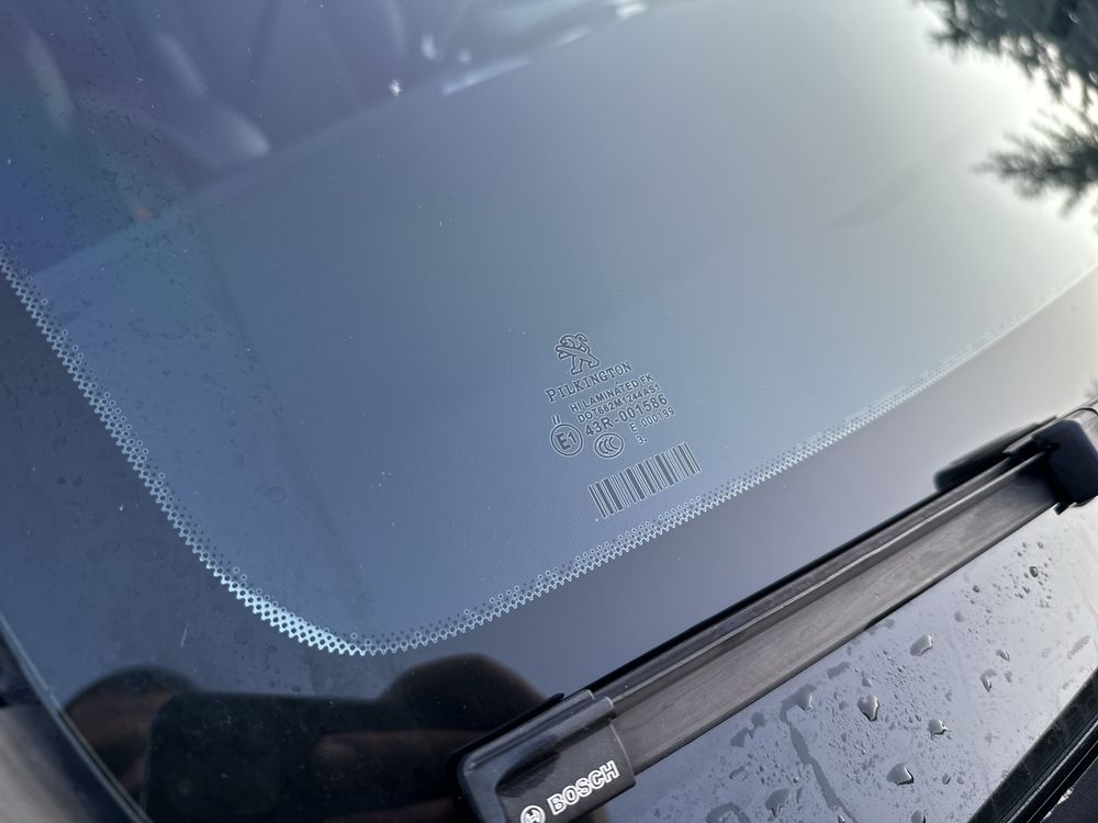Peugeot 208 1.2 автомат
