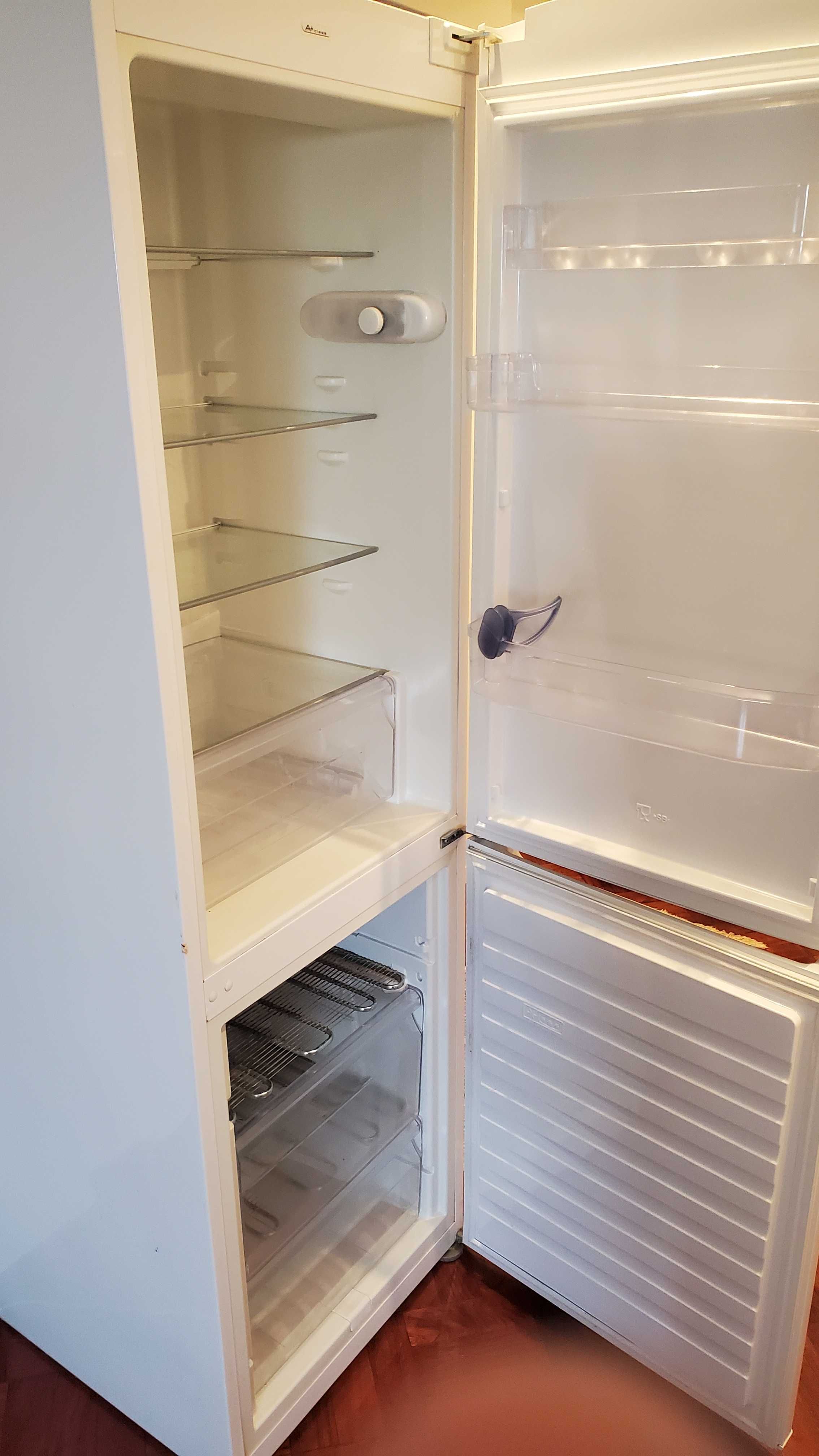 Frigorífico + congelador