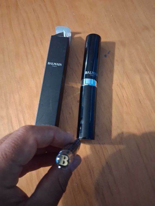 Caneta Balmain paris