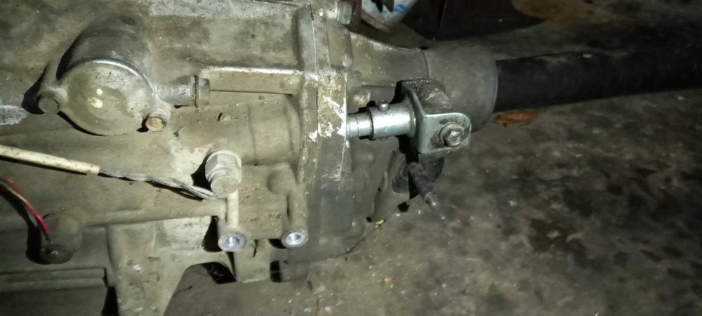 МКПП Subaru 2.0d 2009 год.