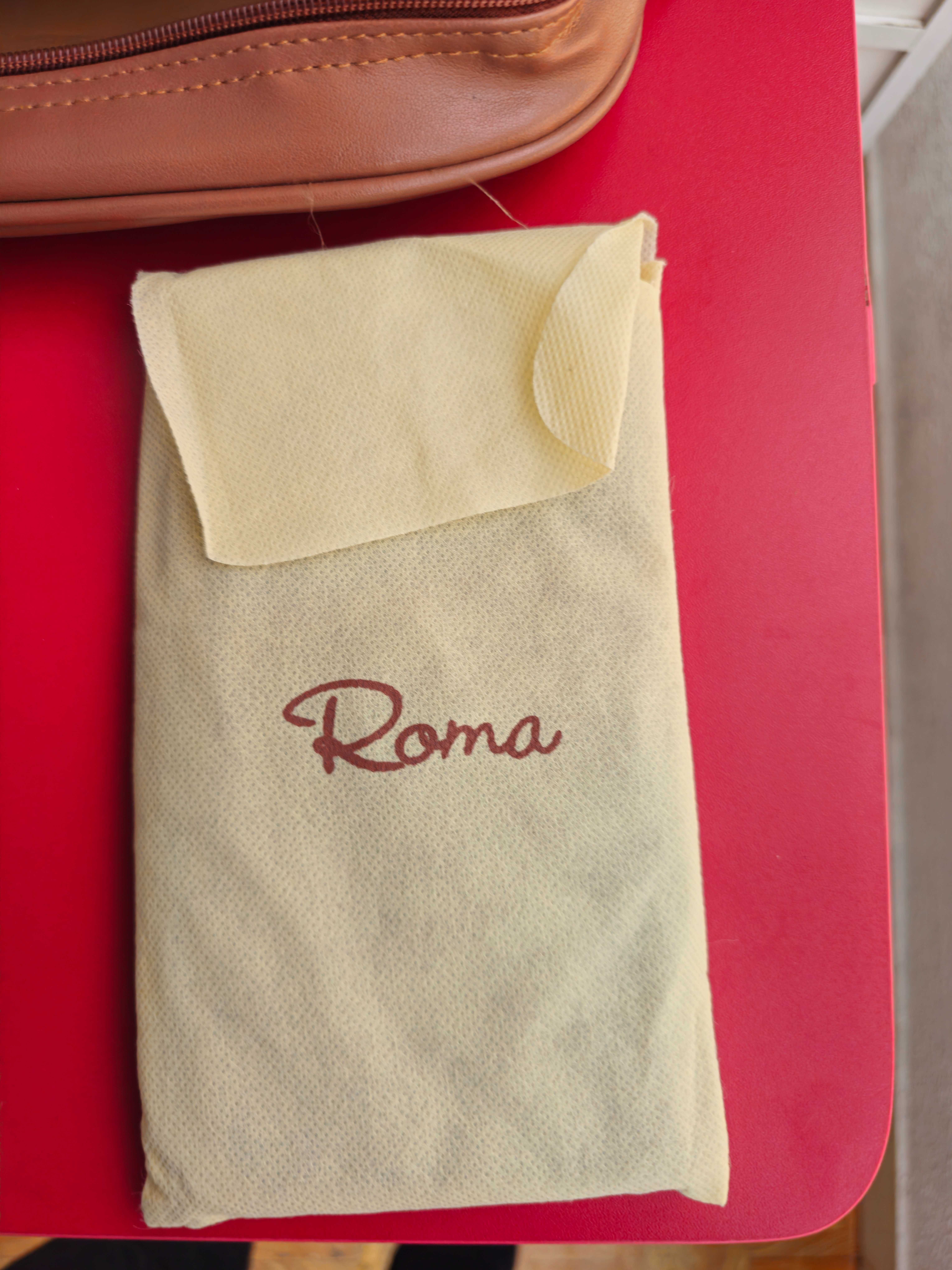 Mala de mão, com carteira e bolsas, em pele - marca Roma