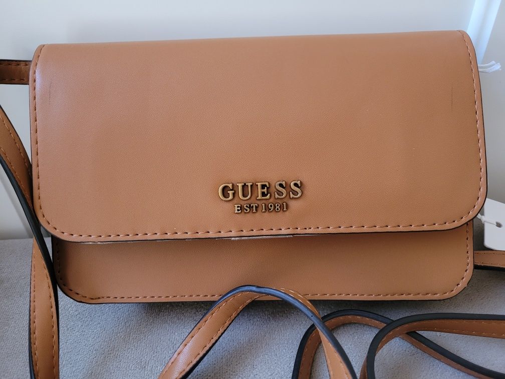 Torebka Portfel na pasku Guess