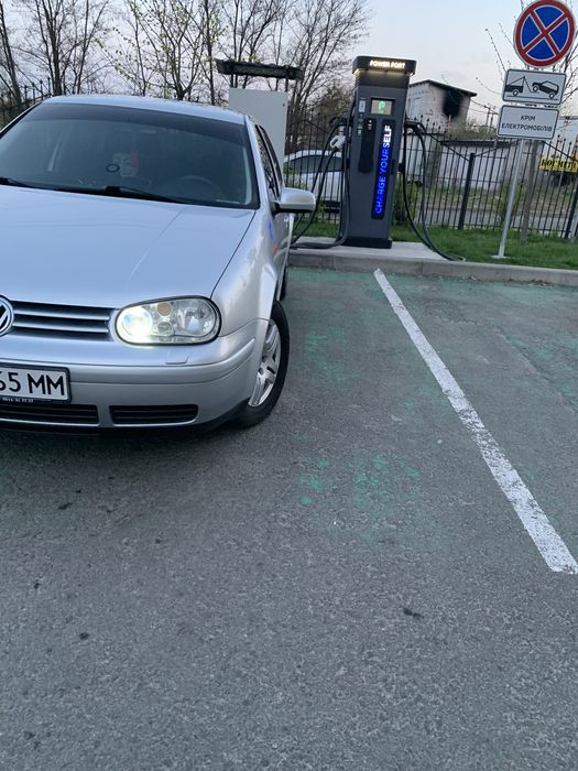 Обменяю гольф на авто после дтп