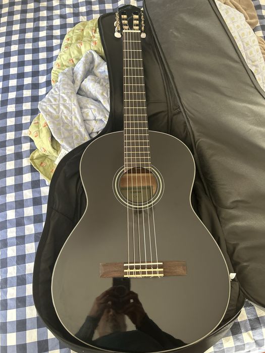Guitarra acustica yamaha c40