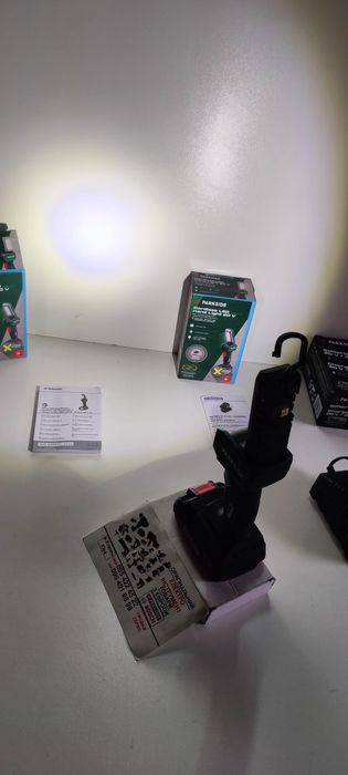 Акумуляторний LED фонарик зНімеччини PARKSIDE PLHLA 20 C1/лампа/фонарь