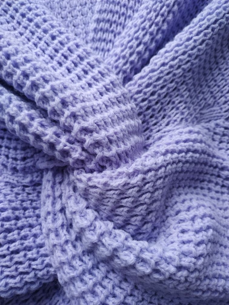Nowy fioletowy sweter damski