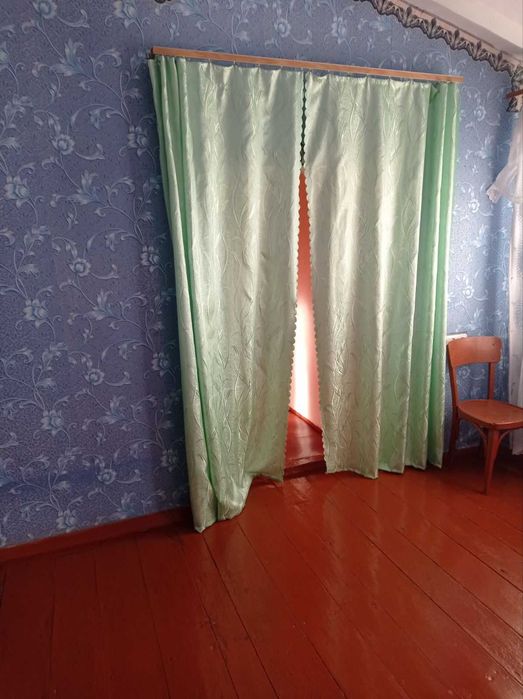 Продаю дім, Куцуруб