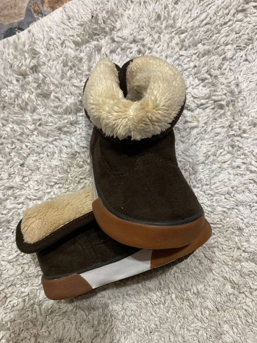 Детские демисезонные ботинки