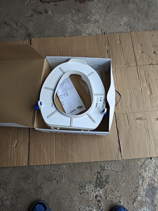Aumento de sanita, pouco utilizado como novo
