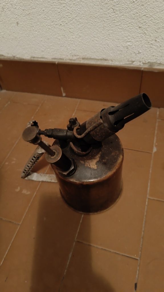 Maçarico de latão a gasolina vintage