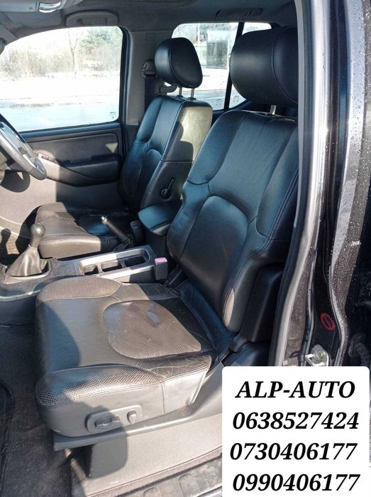 Салон сидения сидіння шкіряні кожа авторозборка Nissan Navara D40