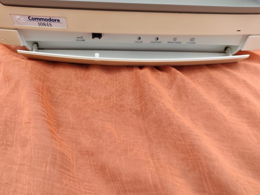 Monitor Commodore 1084S - D2