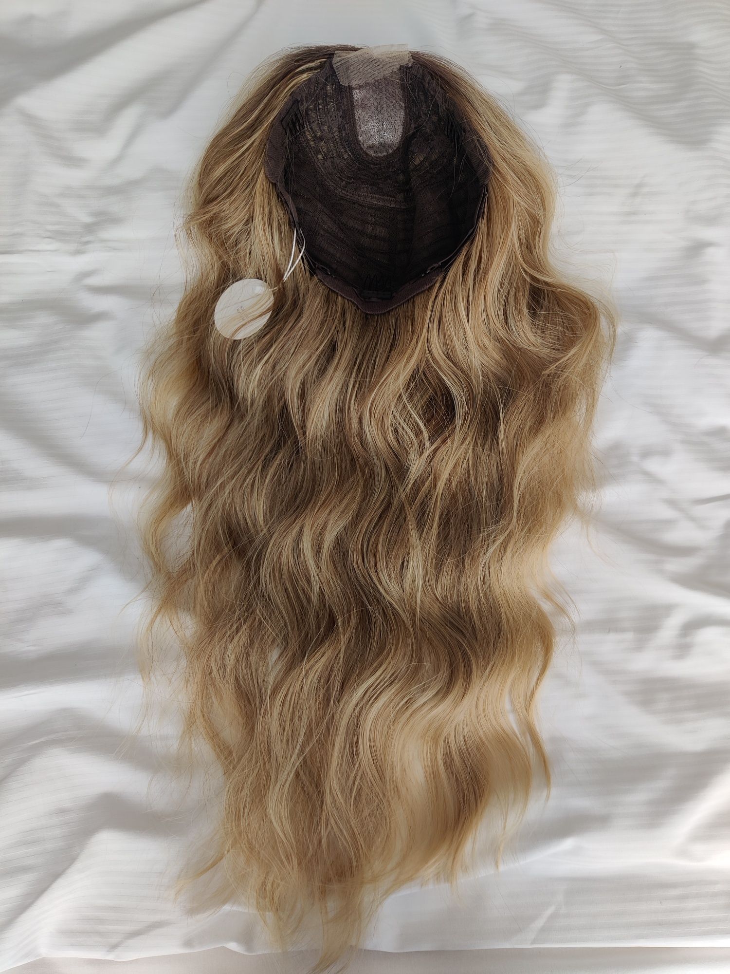 Lace front na siateczce peruka blond