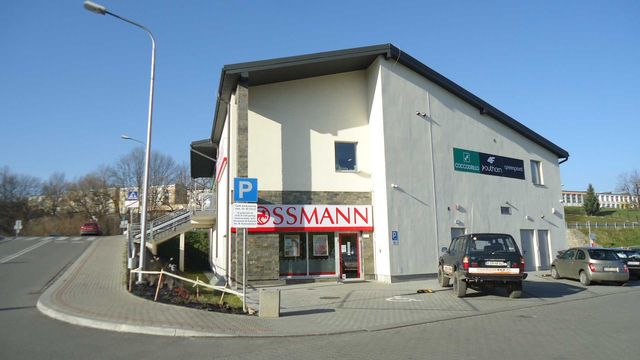 Lokal(Lokale)w budynku Rossmanna do wynajęcia