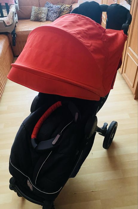 Продам нашу улюблену коляску Britax