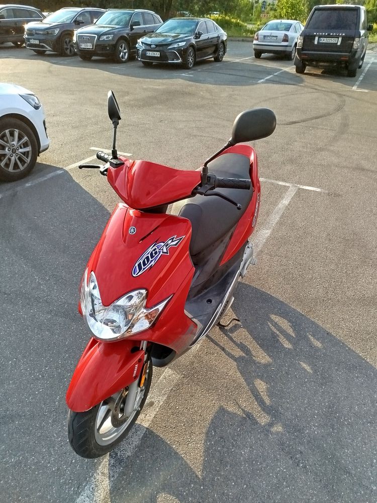 Yamaha jog r, rr На моторі як Yamaha Aerox Minarelli long горизонт