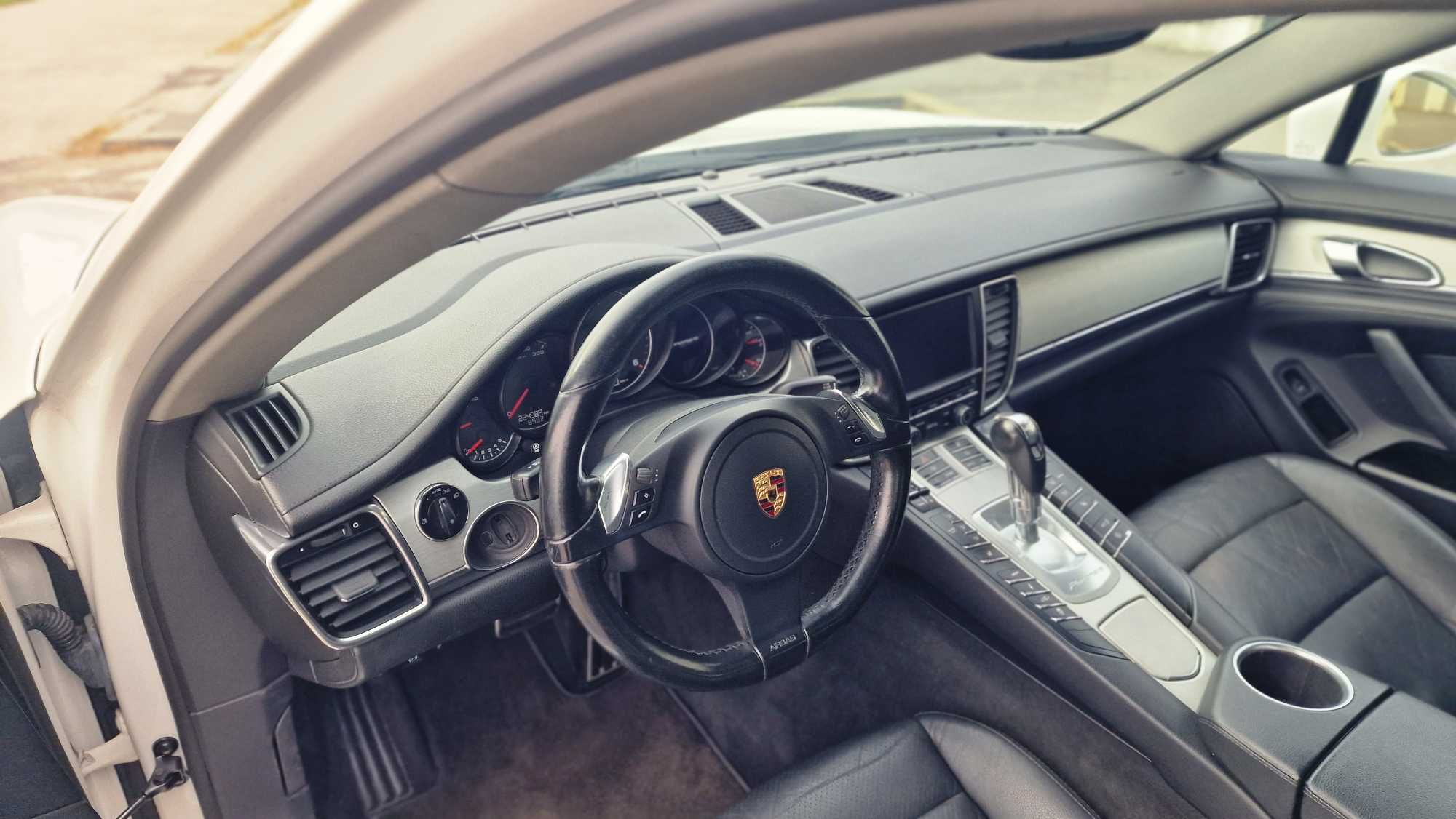 Porsche Panamera 3.0 Diesel Nacional