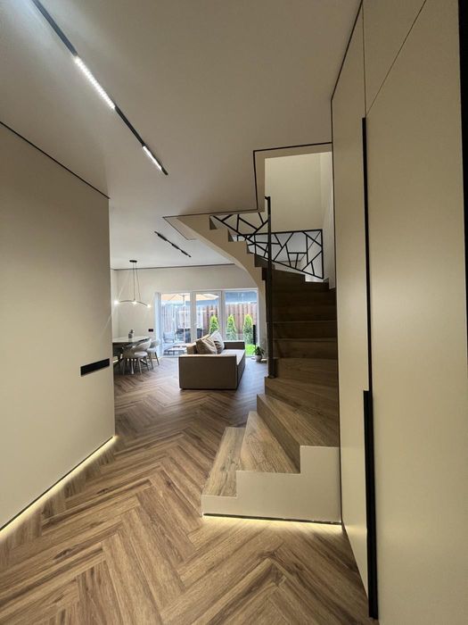 Таунхаус (від забудовника) 105м² та 1.3сотки 5км до Осокорки Славутич