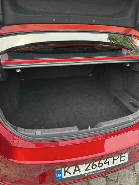 Мазда 3 BP 2020 року