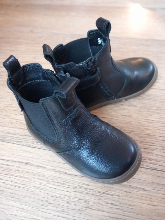 Trzewiki skórzane Lasocki r. 23 chłopięce używane j. nowe