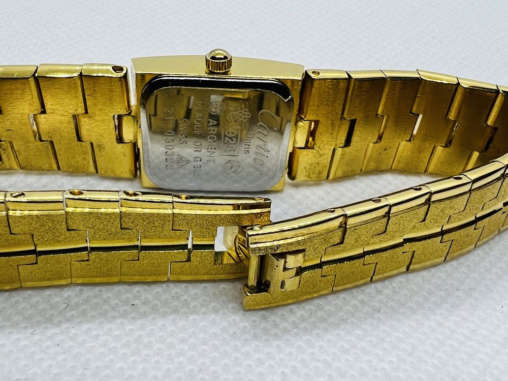 Часы Картье. Quartz. Позолота. 350$