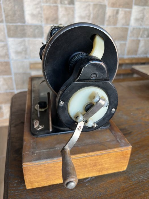 Швейна машинка подольського класу 2M-34 1976 р