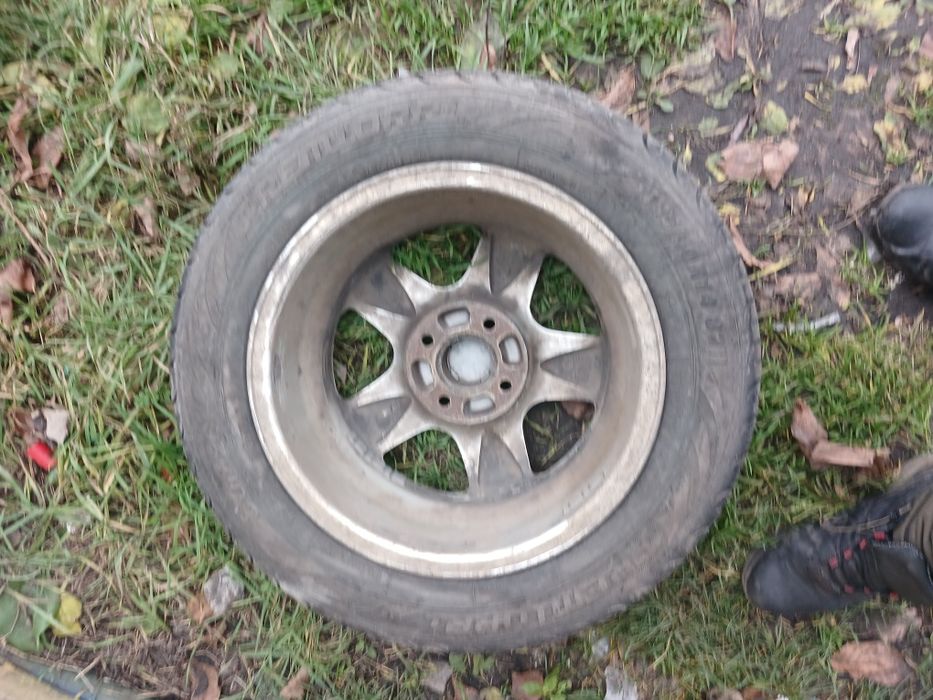 Продам резину в хорошем состоянии