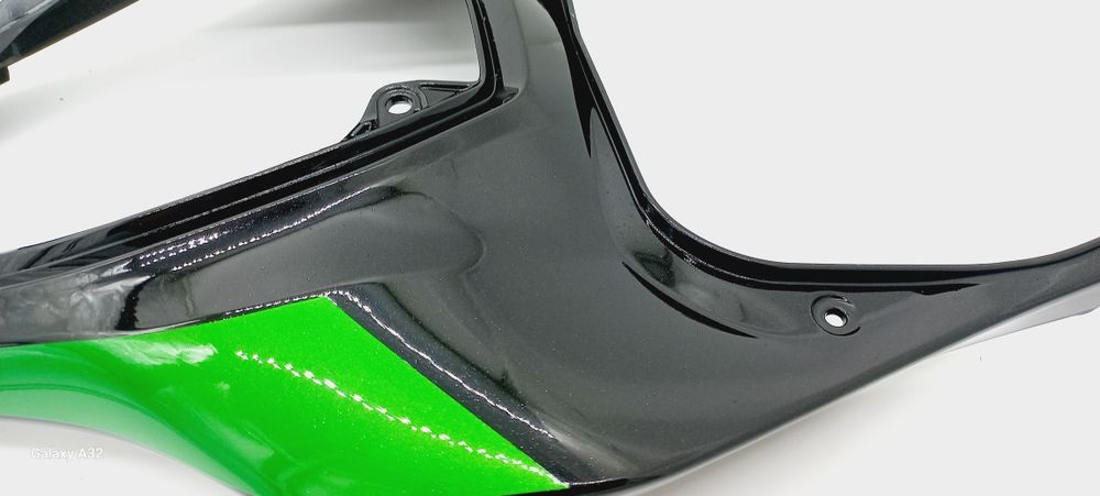 kawasaki z900 ogon zadupek owiewka czarny metalik
